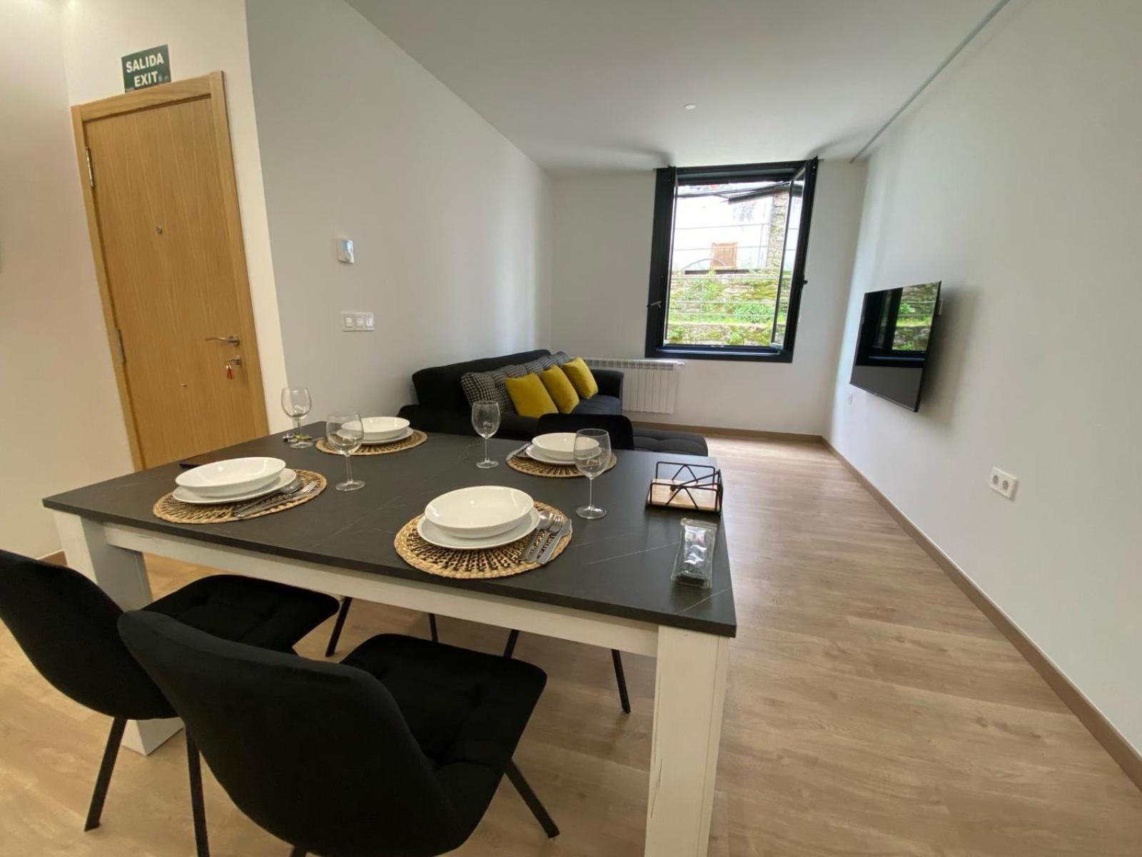 Apartamentos Luisa Santiago de Compostela Ngoại thất bức ảnh